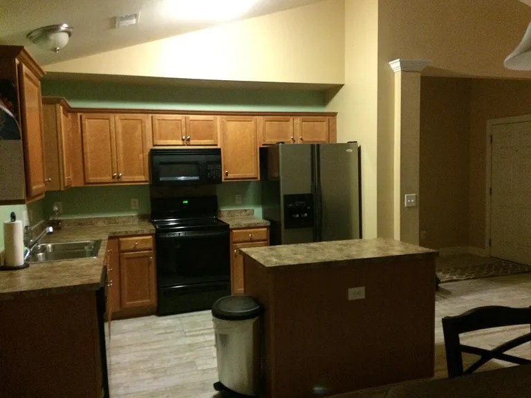 403 Equinox Cir — Photo 3