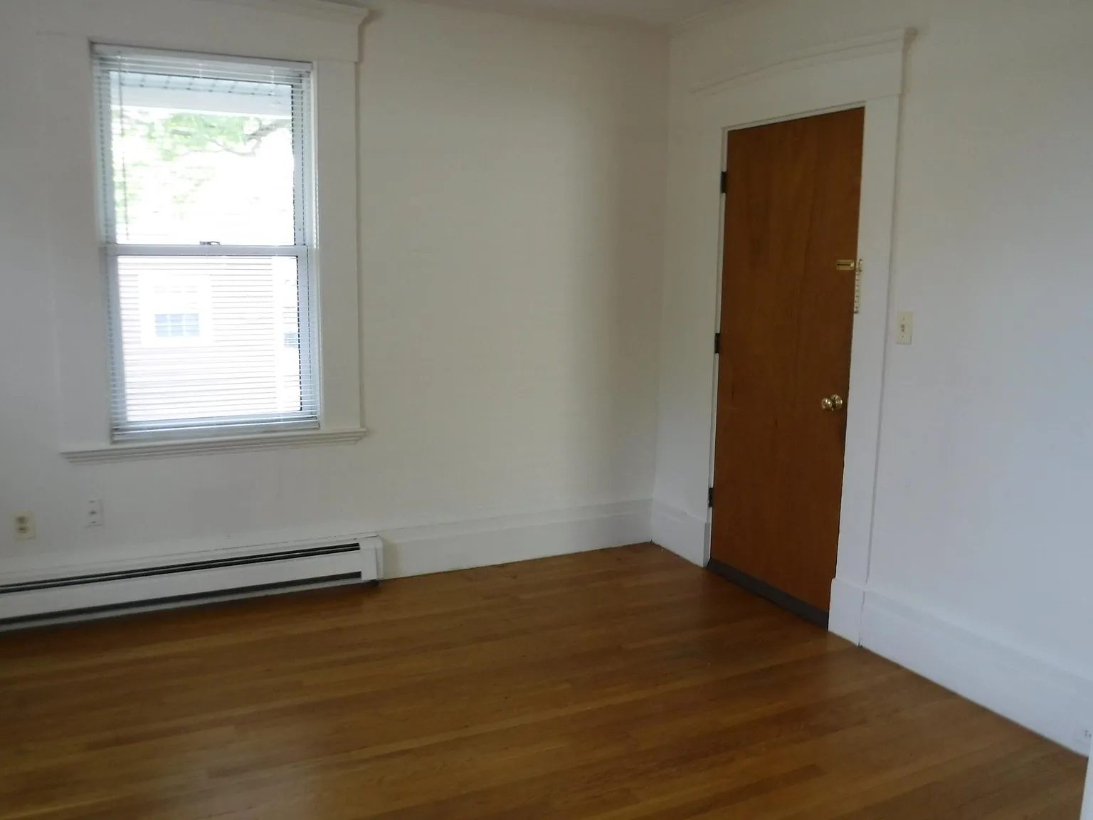 1 bed, 750 sqft, $1,895 — Photo 2