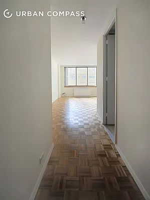 Rented by Compass | media 32