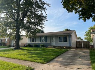 3016 Somerton Rd, Springfield, IL 62702