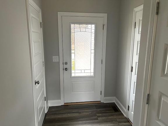 2nd image of 3080 Timberdale Dr