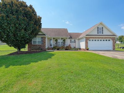 318 Laura Bishop Ln, Inman, SC, 29349