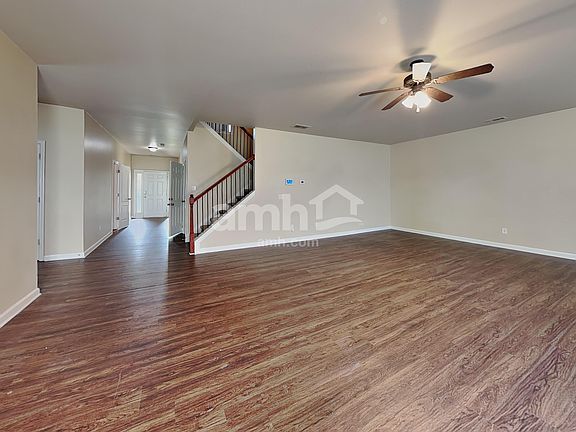 5th image of 148 Crescent Woode Dr