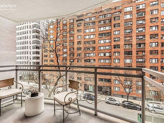 2nd image of 400 E 56th St APT 5L