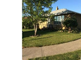 9594 Melody Ln, Brooklyn, OH