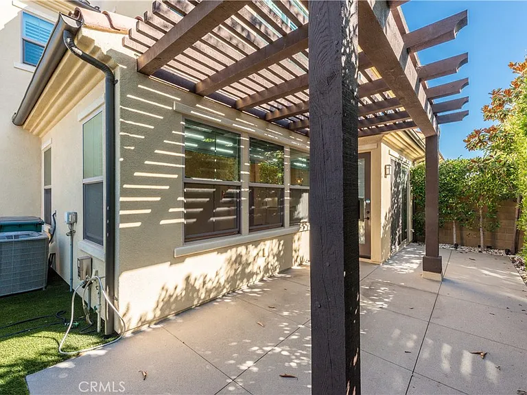 115 Okra — Photo 20