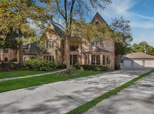 8002 Forest Breeze Ln, Spring, TX 77379