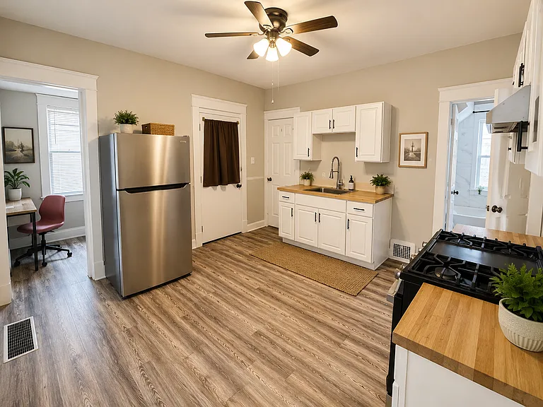 2105 Murray Hill Rd #3 — Photo 3