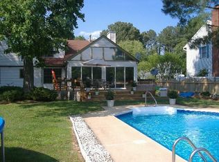 8 Fox Gate Way, Hampton, VA 23664