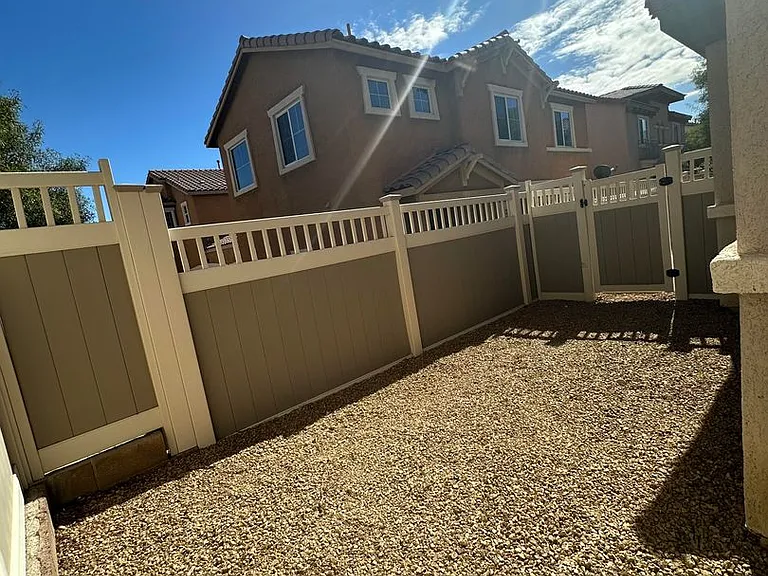 930 Wembly Hills Pl — Photo 23