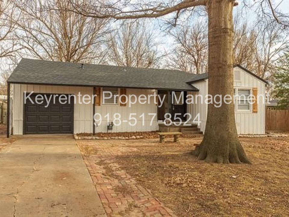 1st image of 2527 S Oswego Ave