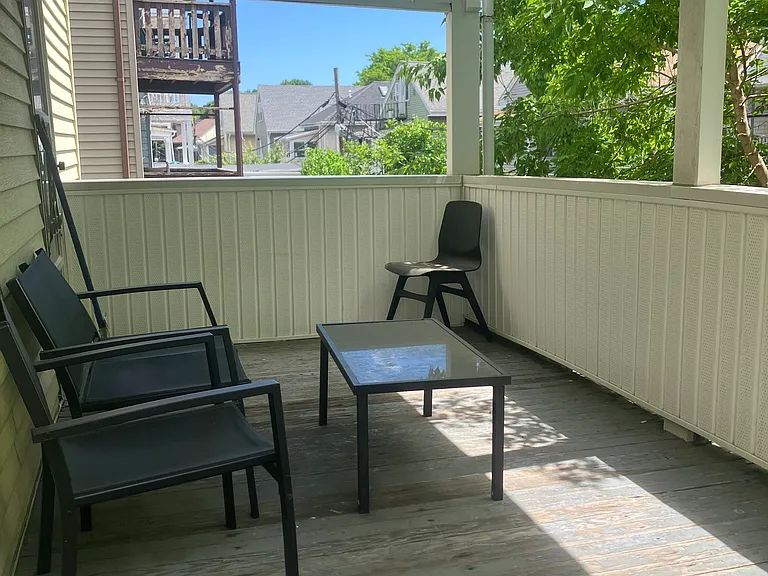 38 Whitman St #1 — Photo 4