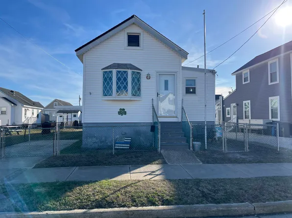 226 W 15th Ave, North Wildwood, NJ 08260
