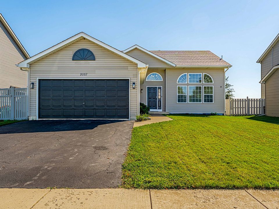 1st image of 2057 W Helen Dr
