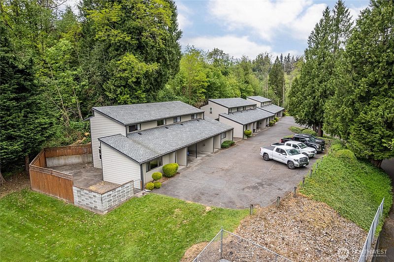 2nd image of 157 Nevada Drive #A-H