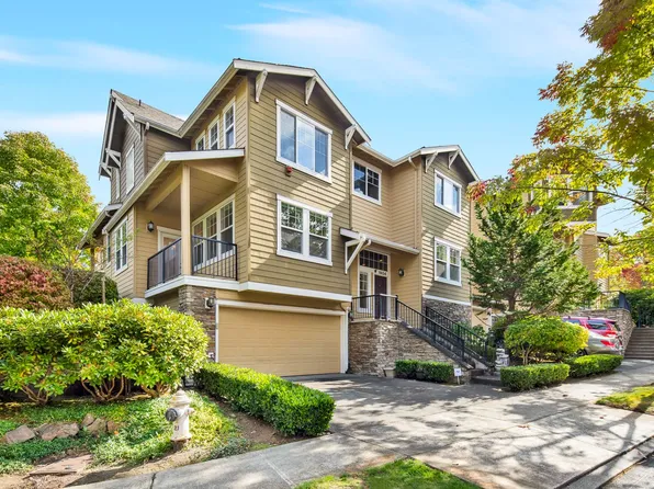 1904 16th Ln NE, Issaquah, WA 98029