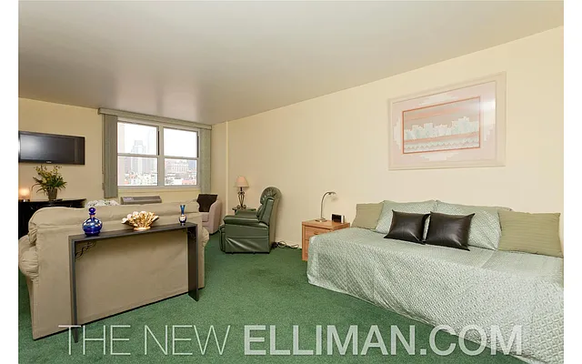 Sold by Douglas Elliman | media 18