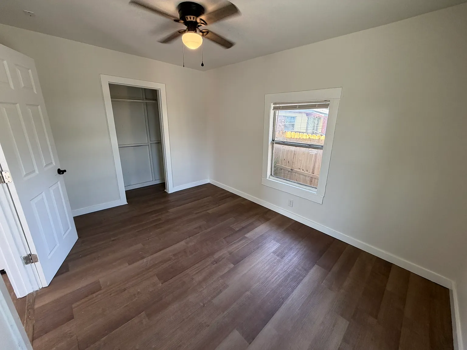 2 bed, 749 sqft, $1,199 — Photo 2