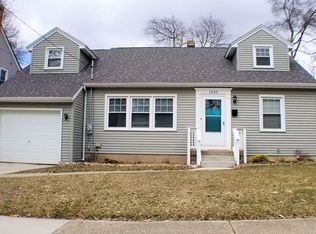 1439 Hope St SE, Grand Rapids, MI 49506
