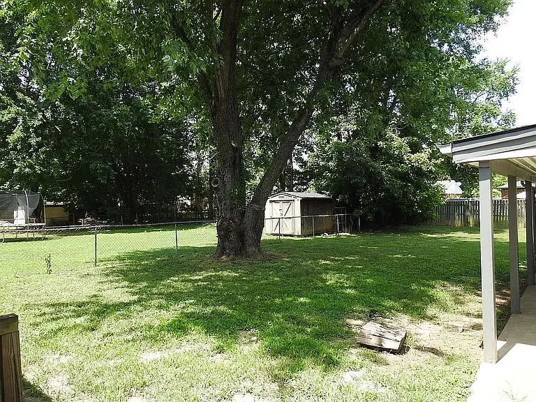 5337 Logwood Ave — Photo 10