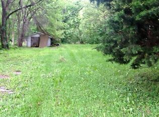 136 Island Ave, East Moline, IL 61244