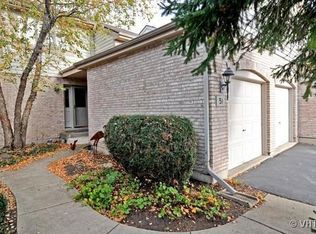 51 Iliad Dr, Tinley Park, IL 60477