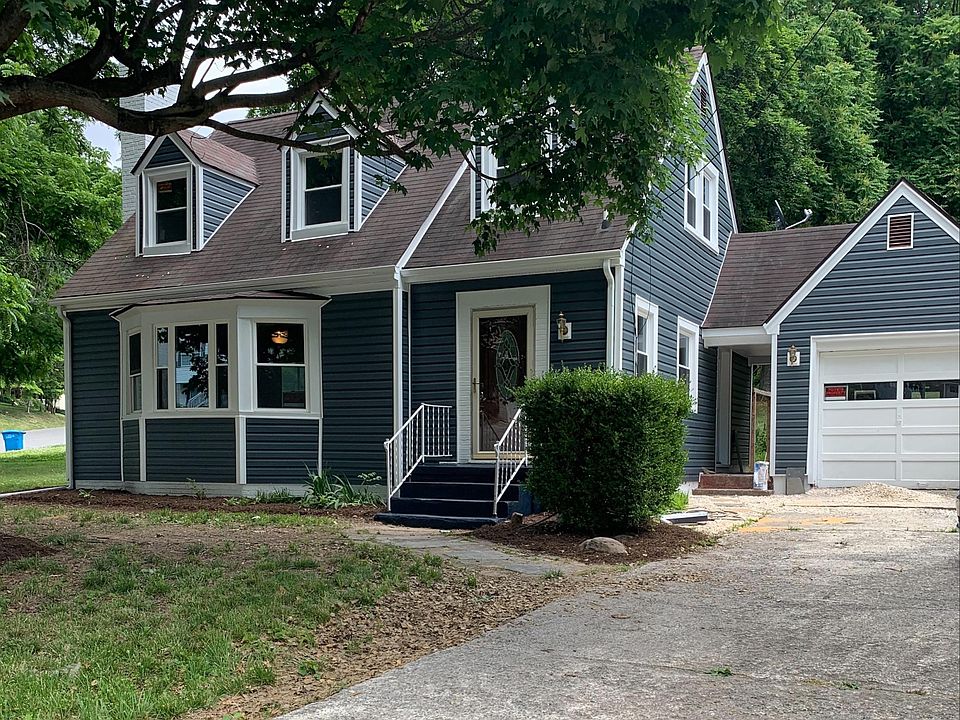 1st image of 2819 King St NE