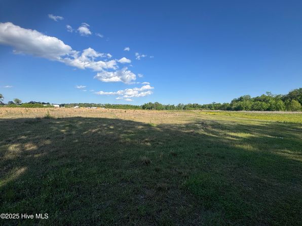 1148 Main Street, Maysville, NC 28555