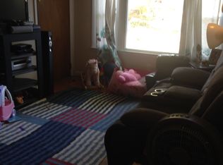 405 Noank Ledyard Rd APT 1, Mystic, CT 06355