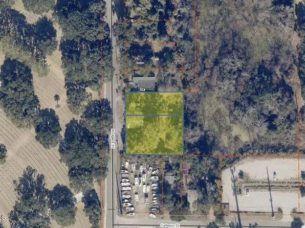 1207 Rodgers St, Beaufort, SC 29902