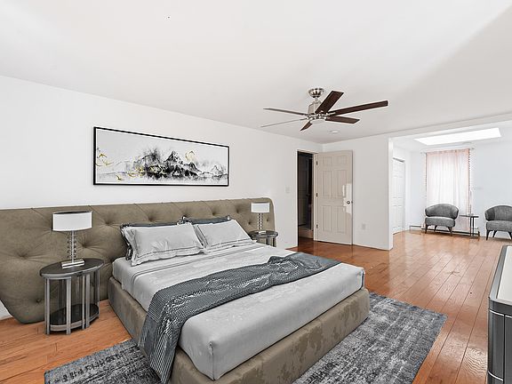 3rd image of 17 High St