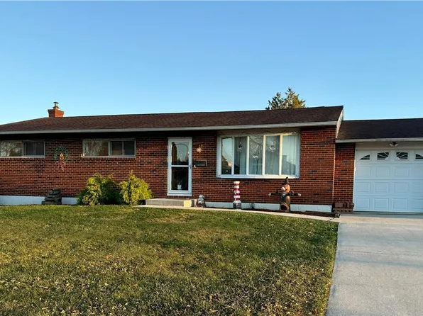 579 Miller Ln, Whitehall, PA 18052