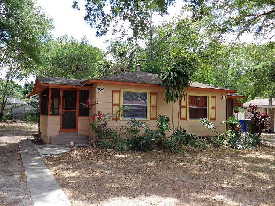 2nd image of 1517 Holly Rd