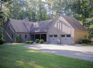 12 Hannah Dr, Hollis, NH 03049