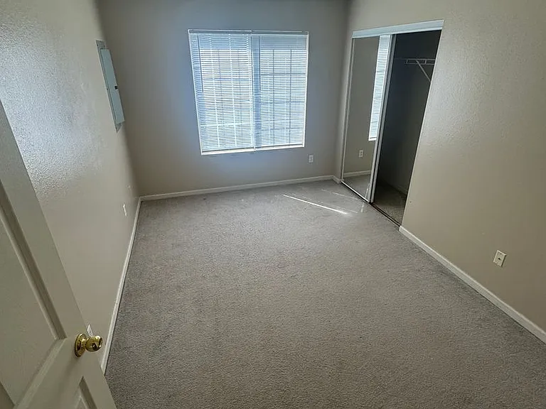 125-139 Hickory Ridge Dr — Photo 14