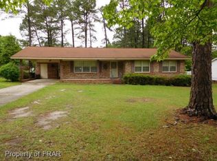 807 E Donaldson Ave, Raeford, NC 28376