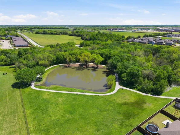 452 Harding Ln, Lavon, TX 75166