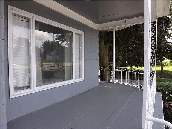 2nd image of 1455 S Park Ave #1