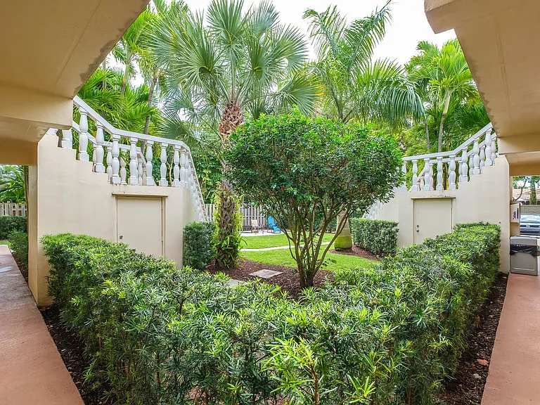Harbor Beach - 1790 SE 23 Ave Ft. Lauderdale, FL 33316 — Photo 12
