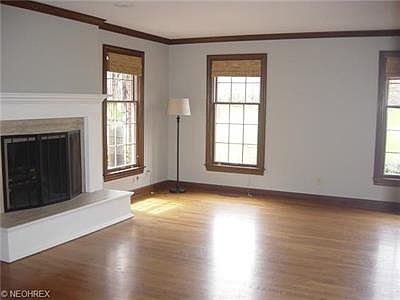5th image of 78 Cohasset Dr