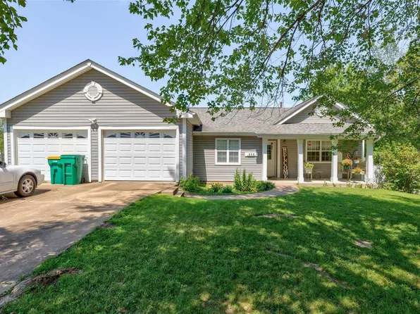 207 W 2nd St, Pevely, MO 63070