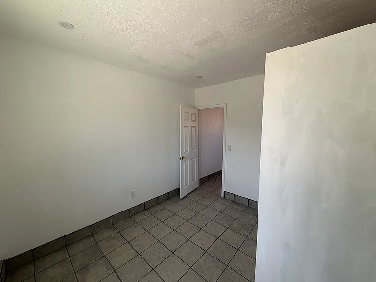 25 Elmwood Dr — Photo 12