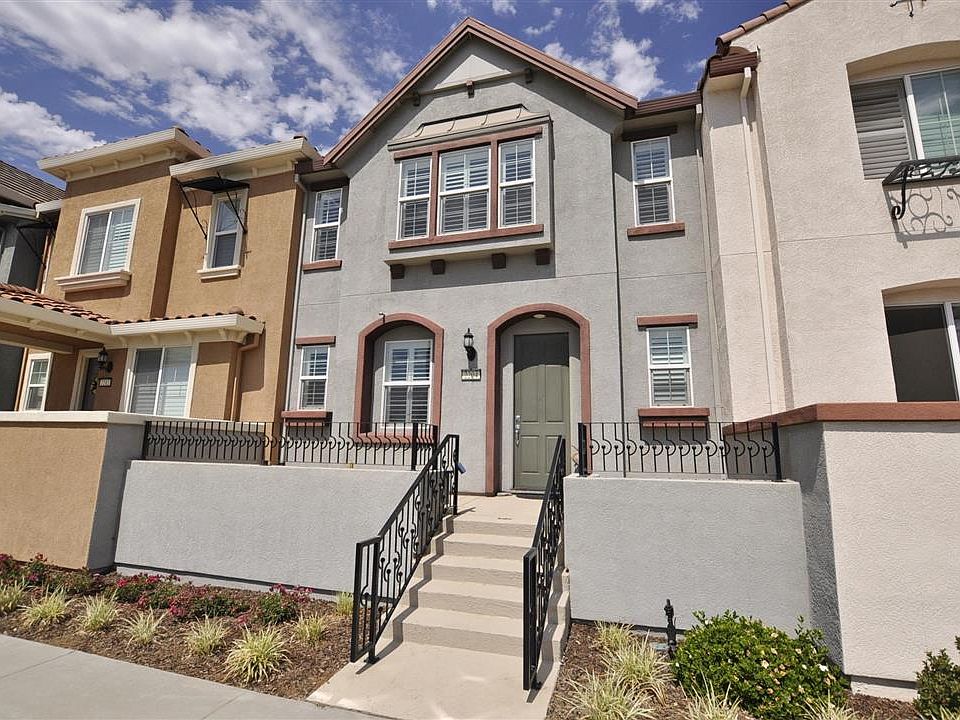 1st image of 2204 Pleasant Grove Blvd