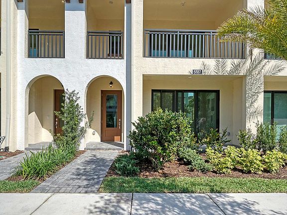 4th image of 5341 Sagan Ln