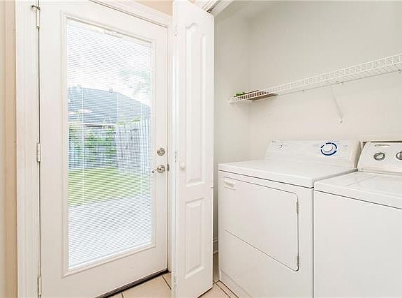 5th image of 193 Emerald Pines Ct