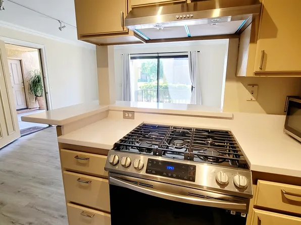 31200 Landau Blvd, Cathedral City, CA