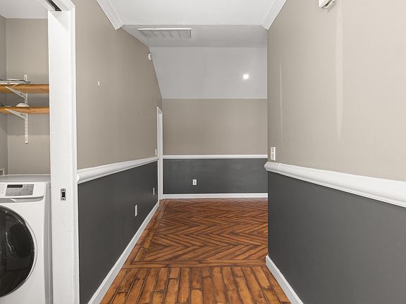 4th image of 4788 Porter Dr