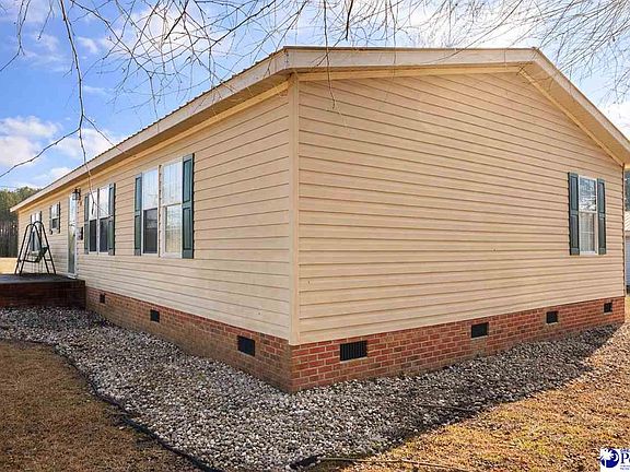 2nd image of 206 W New Hope Rd