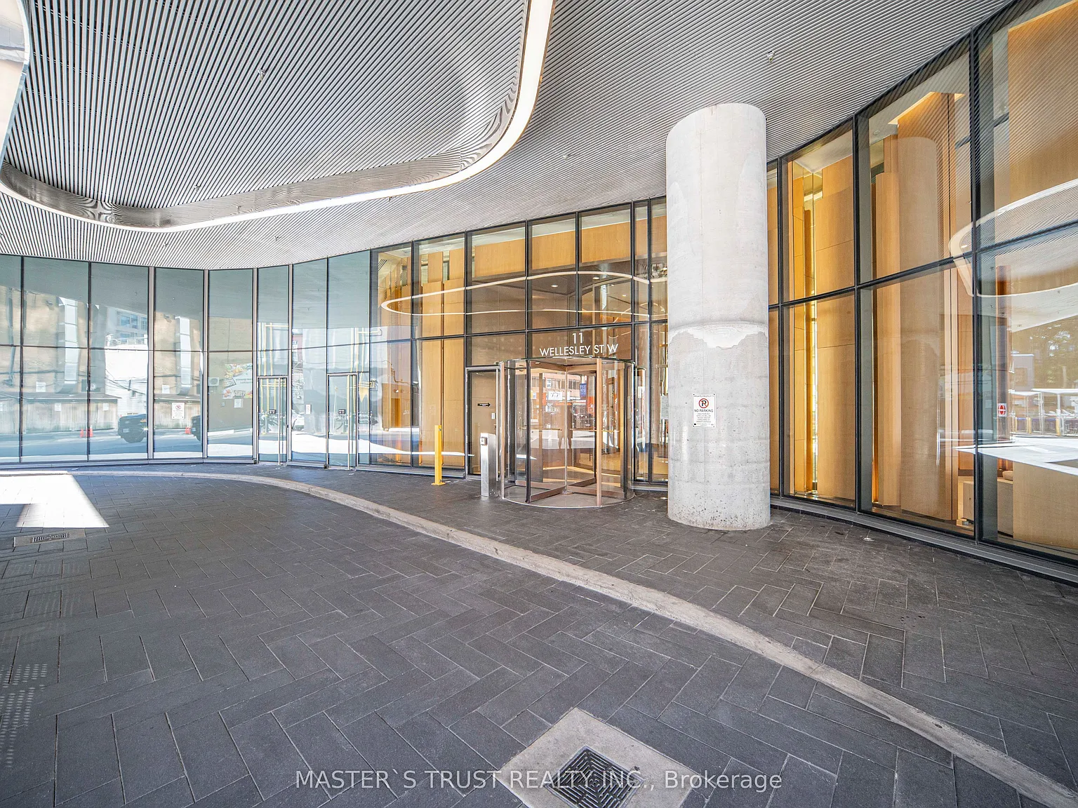 2 bed, $2,700 — Photo 2