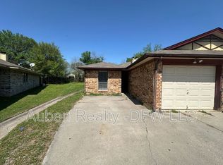1021 Vera Ct, Irving, TX 75060